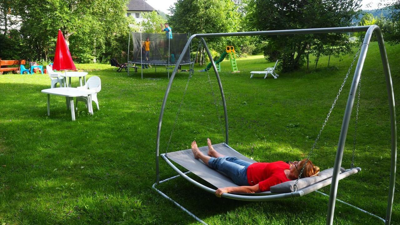C2 Albmatte-Fewo , Hallenbad Aussenbecken Massagen Nebenan Sankt Blasien Exteriör bild